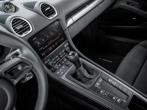 Used 2025 Porsche 718 Boxster Spyder RS image 34