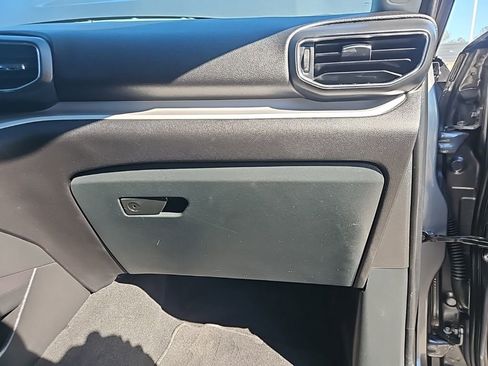 Used 2023 Ford Explorer XLT w/ Equipment Group 202A image 32