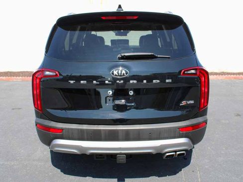 Used 2020 Kia Telluride S FWD image 7
