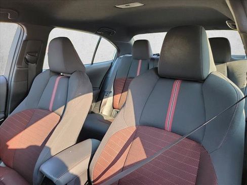 Used 2024 Toyota Corolla SE FWD image 10
