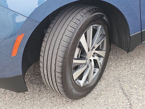 Certified 2024 Chevrolet Equinox LT AWD/4WD image 37