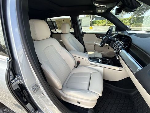 Used 2026 Mercedes-Benz GLB 250 image 16