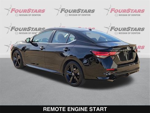 Used 2022 Nissan Sentra SR w/ Midnight Edition image 7