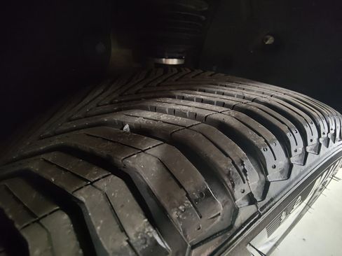 Used 2020 Tesla Model X Long Range image 38