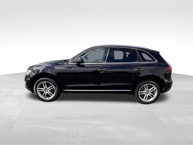 Used 2017 Audi Q5 2.0T Premium AWD/4WD image 3