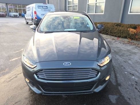 Used 2014 Ford Fusion SE w/ Equipment Group 202A image 11