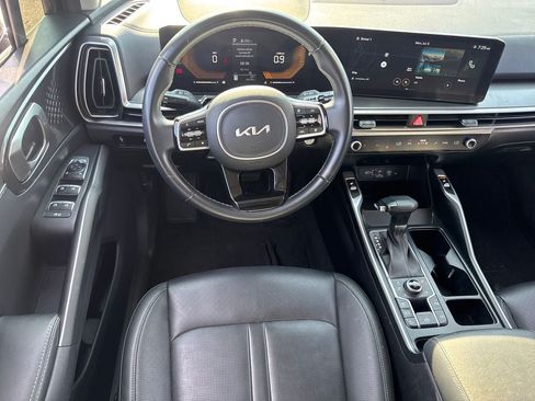 Used 2024 Kia Sorento S AWD/4WD image 16