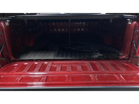 Used 2018 Chevrolet Silverado 1500 LT w/ All Star Edition AWD/4WD image 24