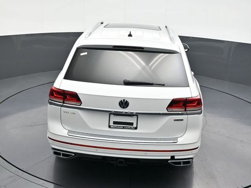 Used 2022 Volkswagen Atlas SEL R-Line image 18