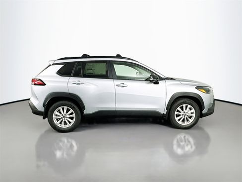 New 2026 Toyota Corolla Cross LE image 8