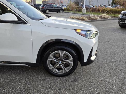 Used 2025 BMW X1 xDrive28i image 16