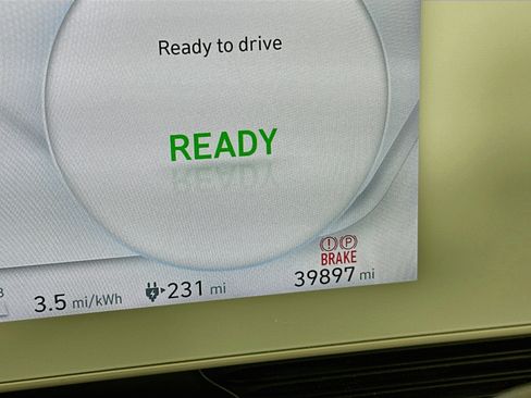 Used 2024 Hyundai Ioniq 5 SE RWD image 19