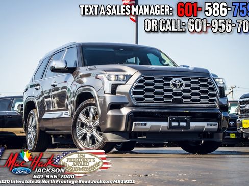 Used 2025 Toyota Sequoia Capstone image 1