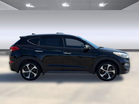 Used 2016 Hyundai Tucson Limited AWD/4WD image 8
