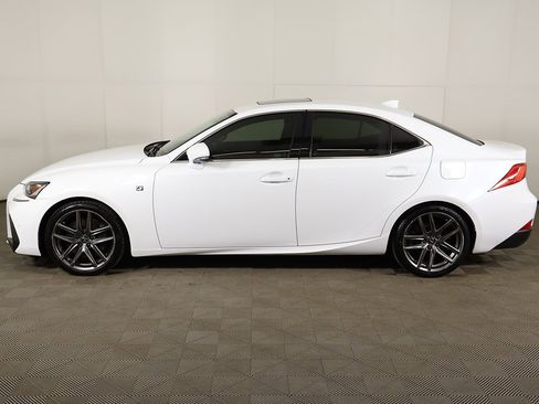 Used 2019 Lexus IS 300 F Sport image 19