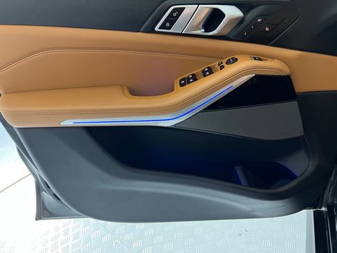 Used 2023 BMW X5 M50i w/ Climate Comfort Package image 13