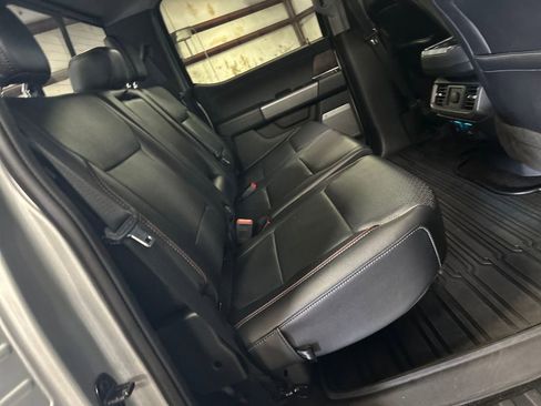 Used 2022 Ford F150 Lariat w/ Max Trailer Tow Package image 40