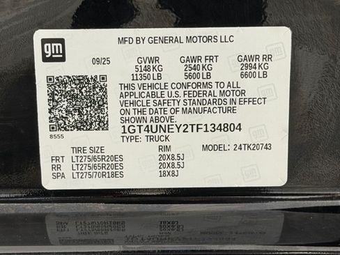 Used 2026 GMC Sierra 2500 SLT w/ SLT Convenience Package AWD/4WD image 29