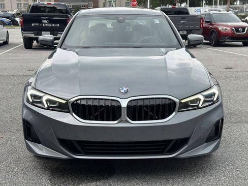 Used 2023 BMW 330i Sedan w/ Premium Package RWD image 9