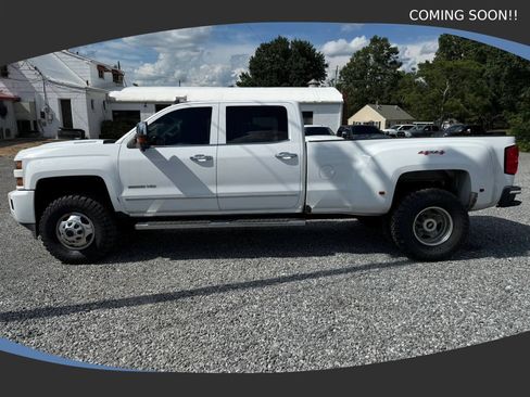 Used 2017 Chevrolet Silverado 3500 LTZ w/ Duramax Plus Package AWD/4WD image 2