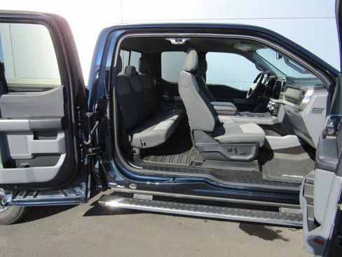 Certified 2022 Ford F150 XLT w/ Equipment Group 302A High image 16