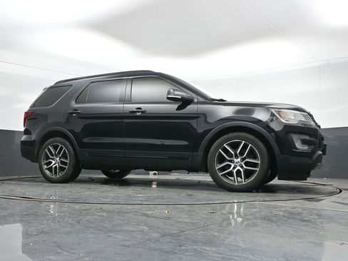 Used 2016 Ford Explorer Sport w/ Equipment Group 401A image 43