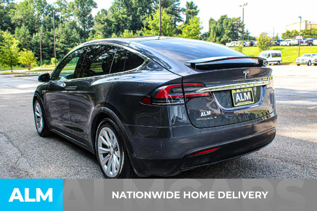 Used 2016 Tesla Model X 90D AWD/4WD image 4
