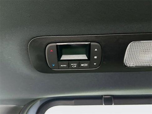 Used 2023 Honda Odyssey Sport image 32