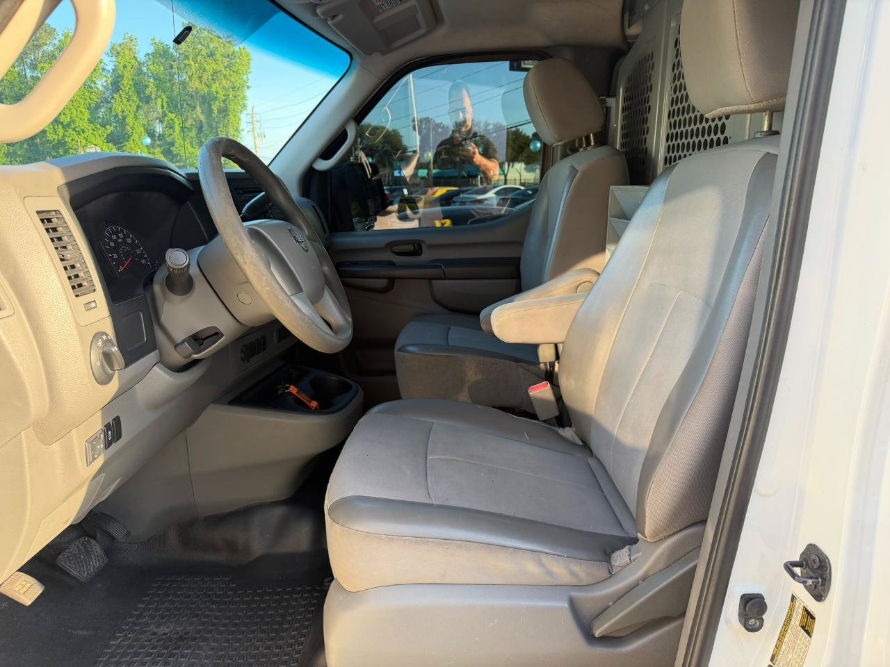 Used 2015 Nissan NV 2500 S w/ Power Package RWD image 28