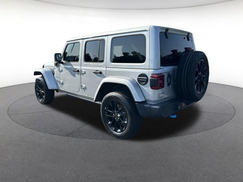 Certified 2024 Jeep Wrangler Unlimited Sahara AWD/4WD image 3