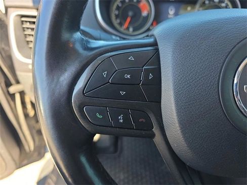 Used 2021 Jeep Cherokee Trailhawk w/ Trailer Tow Group image 23