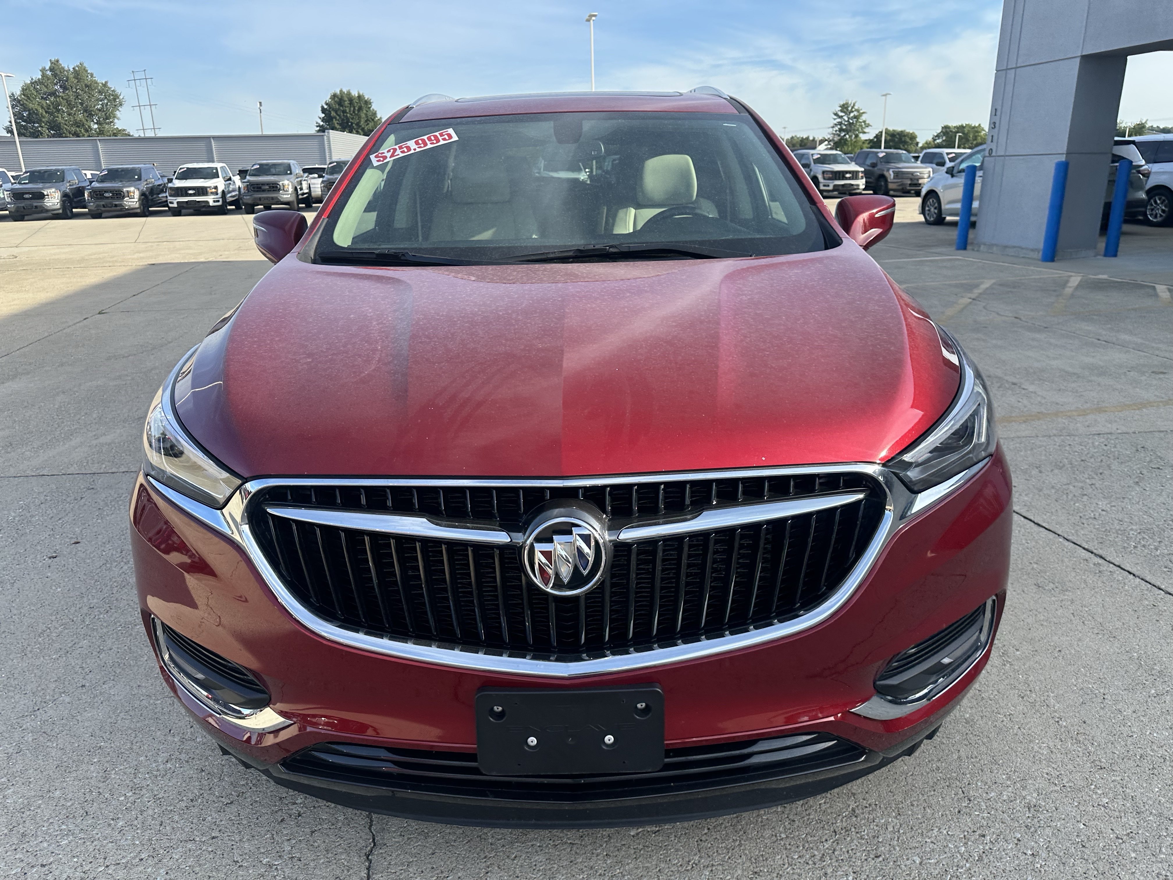 Used 2021 Buick Enclave Essence w/ Sound and Sites Package AWD/4WD image 14