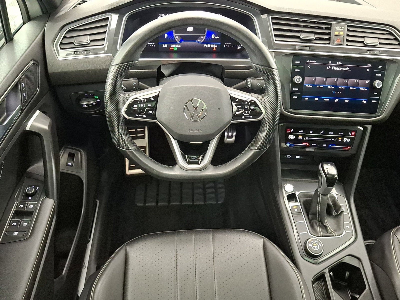 Used 2024 Volkswagen Tiguan SE R-Line AWD/4WD image 13