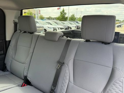 Used 2024 Toyota Tundra SR5 AWD/4WD image 29