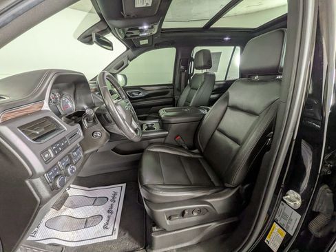 Used 2021 Chevrolet Tahoe Z71 w/ Z71 Signature Package image 17