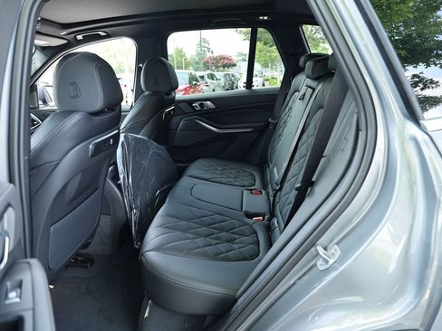New 2026 BMW X5 xDrive40i w/ Premium Package AWD/4WD image 28