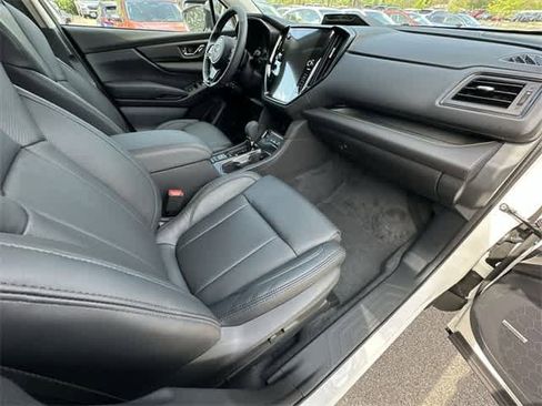 Used 2025 Subaru Ascent Bronze Edition image 21