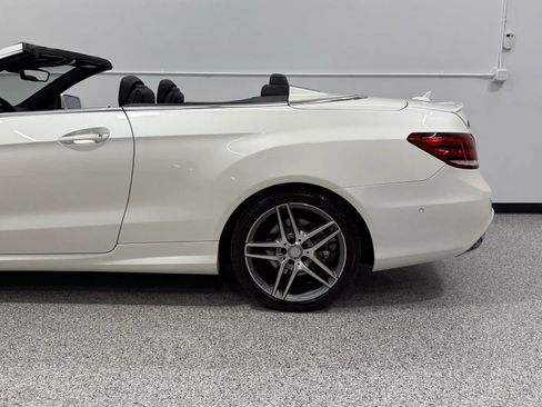 Used 2014 Mercedes-Benz E 550 Cabriolet image 10