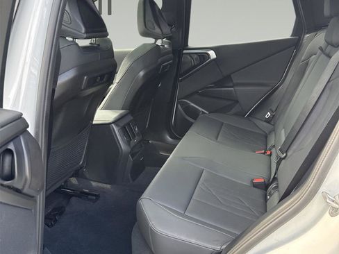 Used 2025 BMW X3 xDrive30i w/ Premium Package image 19