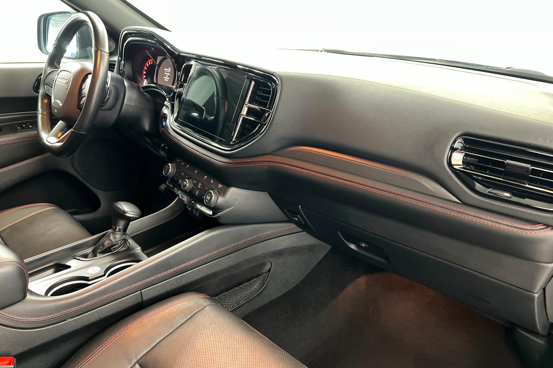 Used 2024 Dodge Durango GT AWD/4WD image 28
