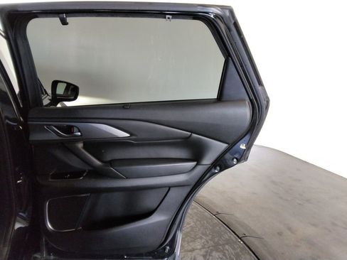 Used 2022 MAZDA CX-9 Touring w/ Touring Premium Package image 37