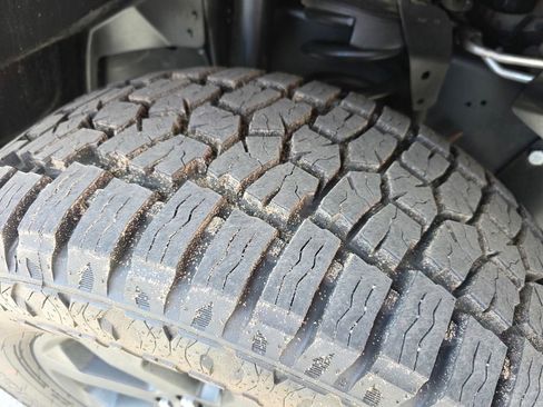 Used 2019 RAM 3500 Laramie AWD/4WD image 9