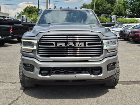 Used 2022 RAM 2500 Laramie AWD/4WD image 3
