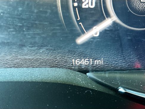 Used 2024 RAM 2500 Laramie w/ Safety Group image 19