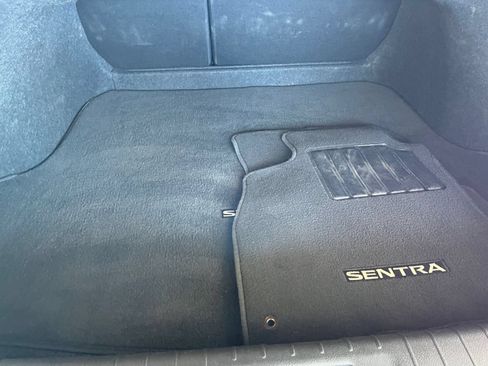Used 2025 Nissan Sentra SV FWD image 31