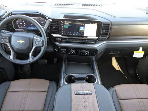 New 2026 Chevrolet Silverado 3500 High Country w/ High Country Premium Package AWD/4WD image 15
