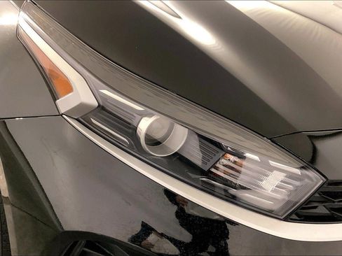 Certified 2024 Kia Forte LXS image 26