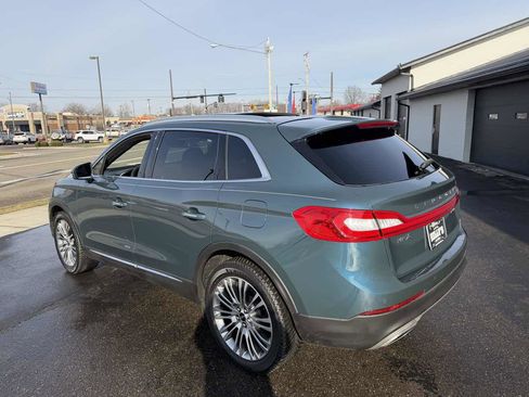 Used 2016 Lincoln MKX Reserve w/ Climate Package image 3