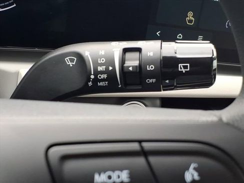 New 2026 Hyundai Tucson SE image 25