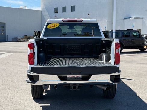 Used 2025 Chevrolet Silverado 2500 LT w/ Convenience Package AWD/4WD image 25